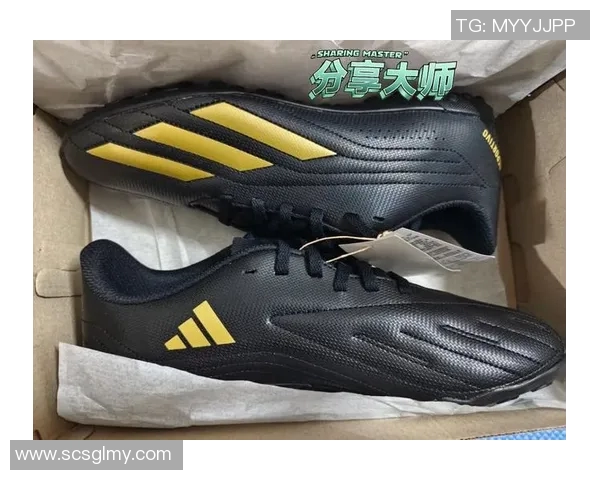 足球明星图案服饰潮流搭配指南让你成为街头最靓的仔